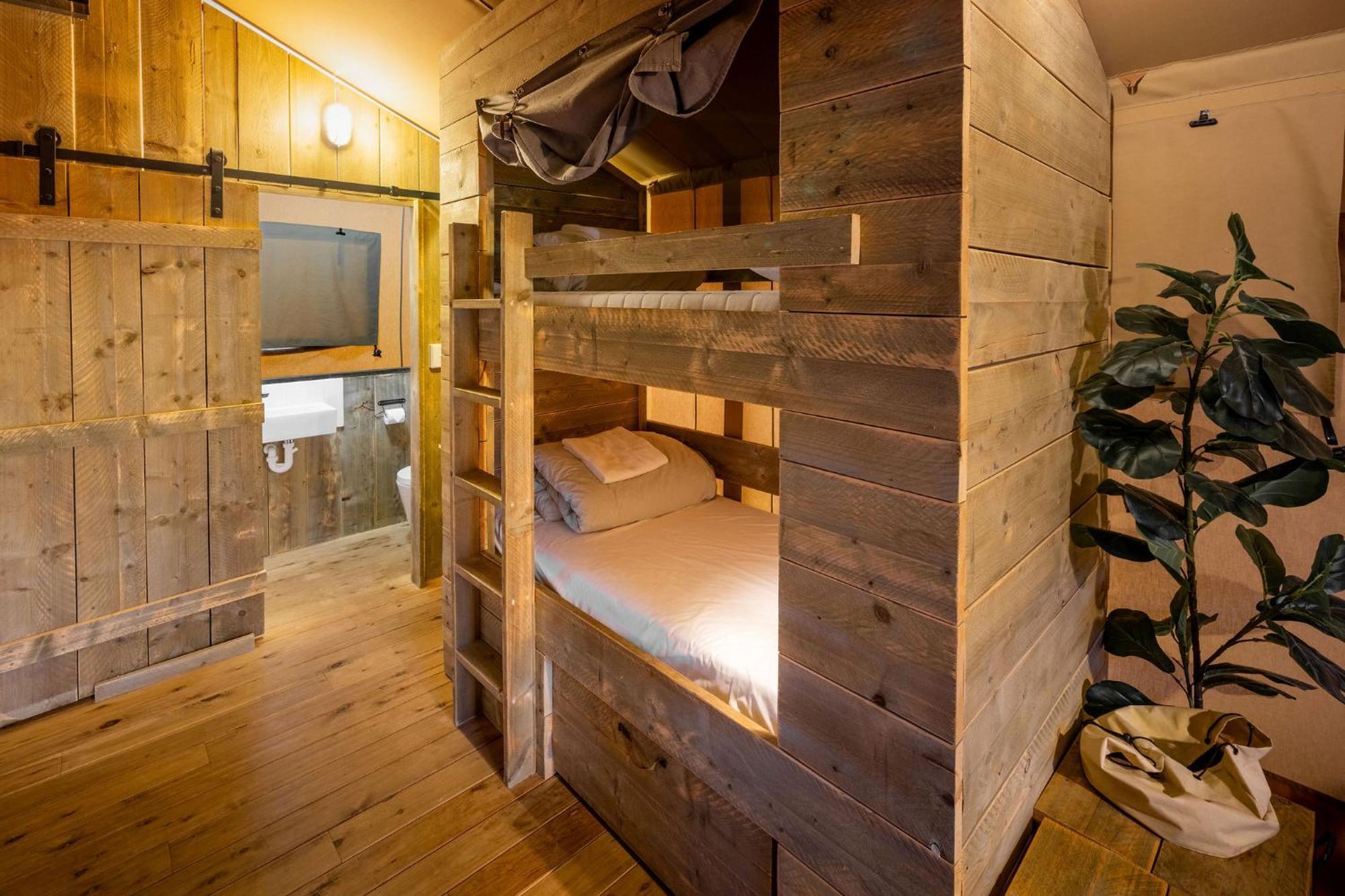 Big4 Renmark Riverfront Holiday Park Bagian luar foto