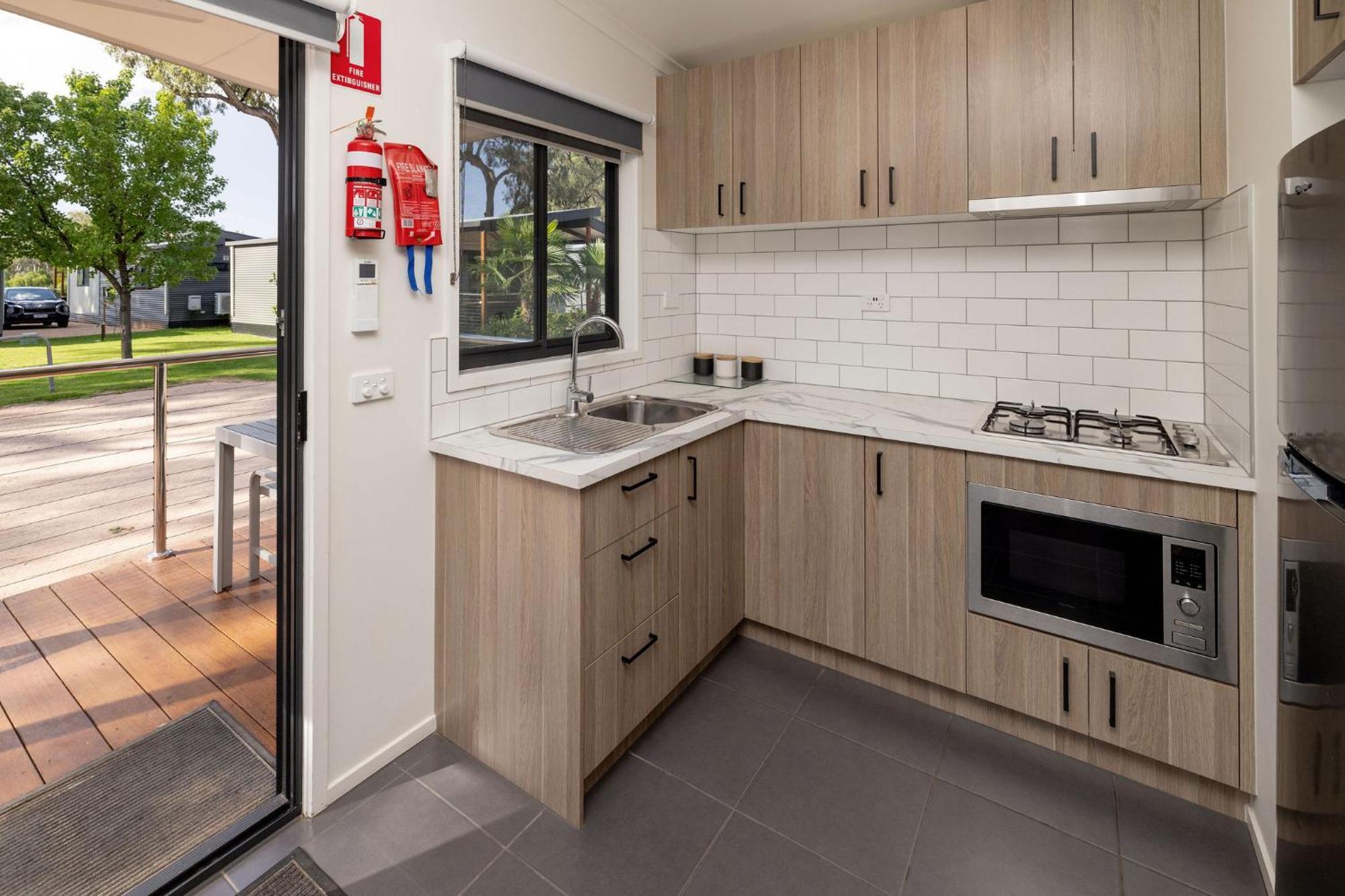 Big4 Renmark Riverfront Holiday Park Bagian luar foto