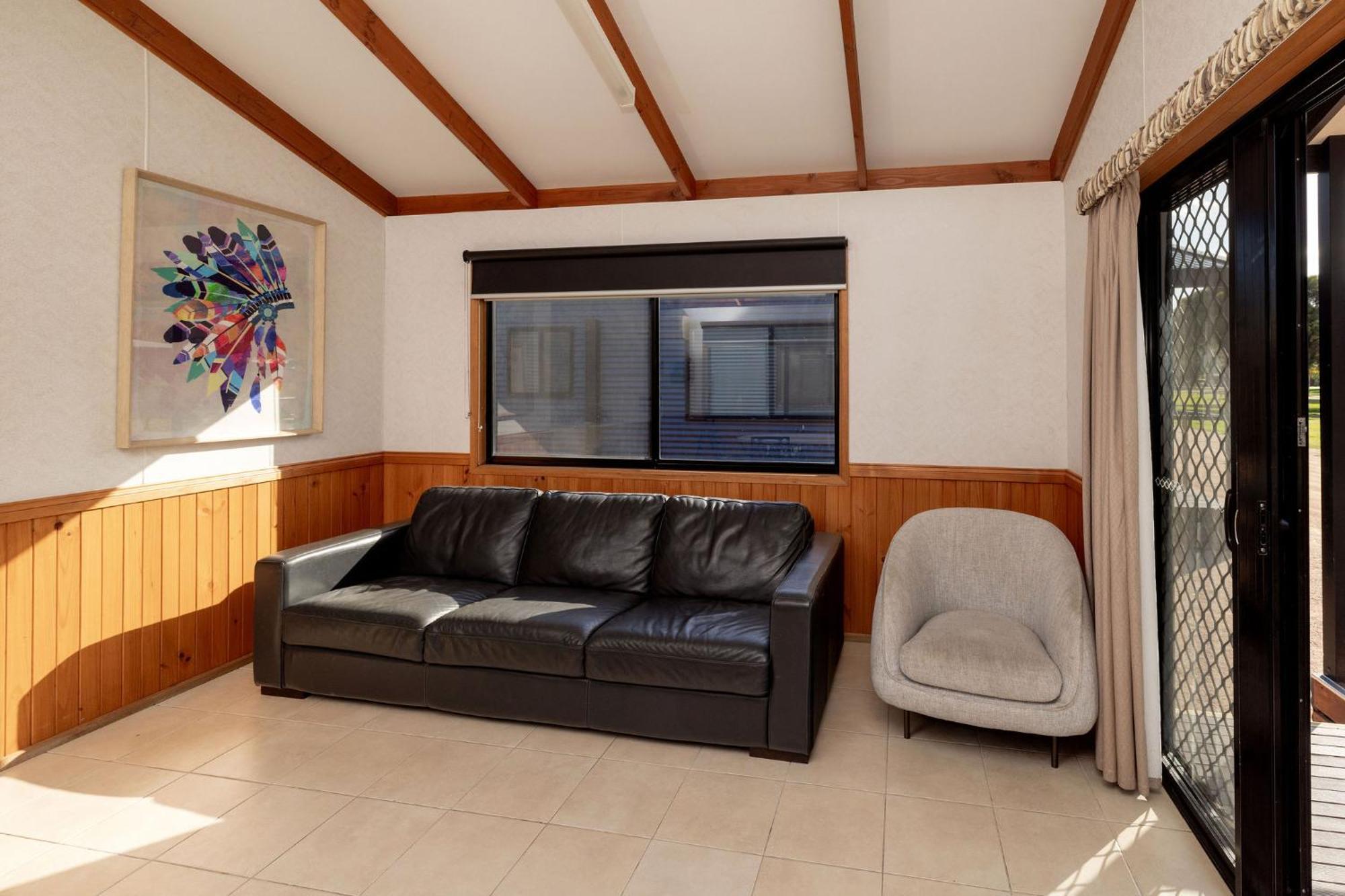 Big4 Renmark Riverfront Holiday Park Bagian luar foto