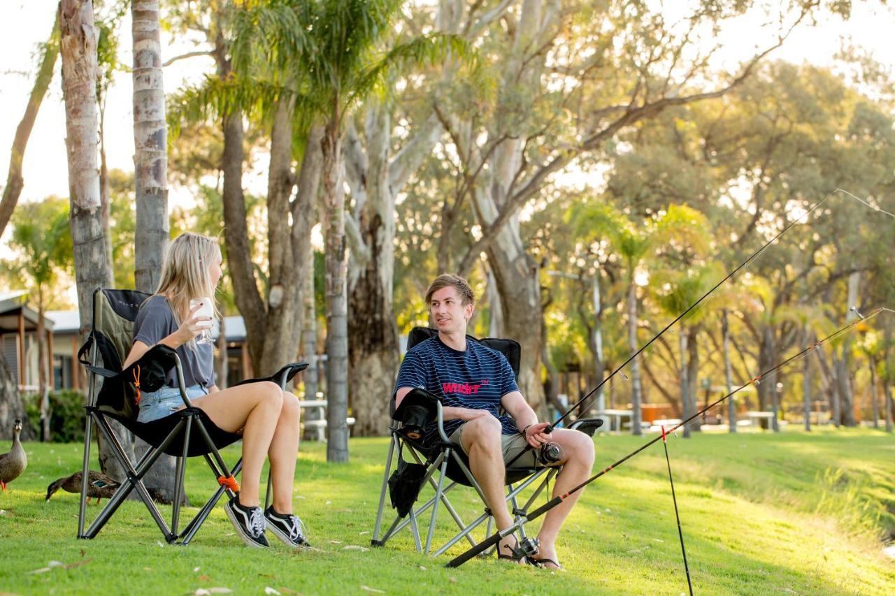 Big4 Renmark Riverfront Holiday Park Bagian luar foto