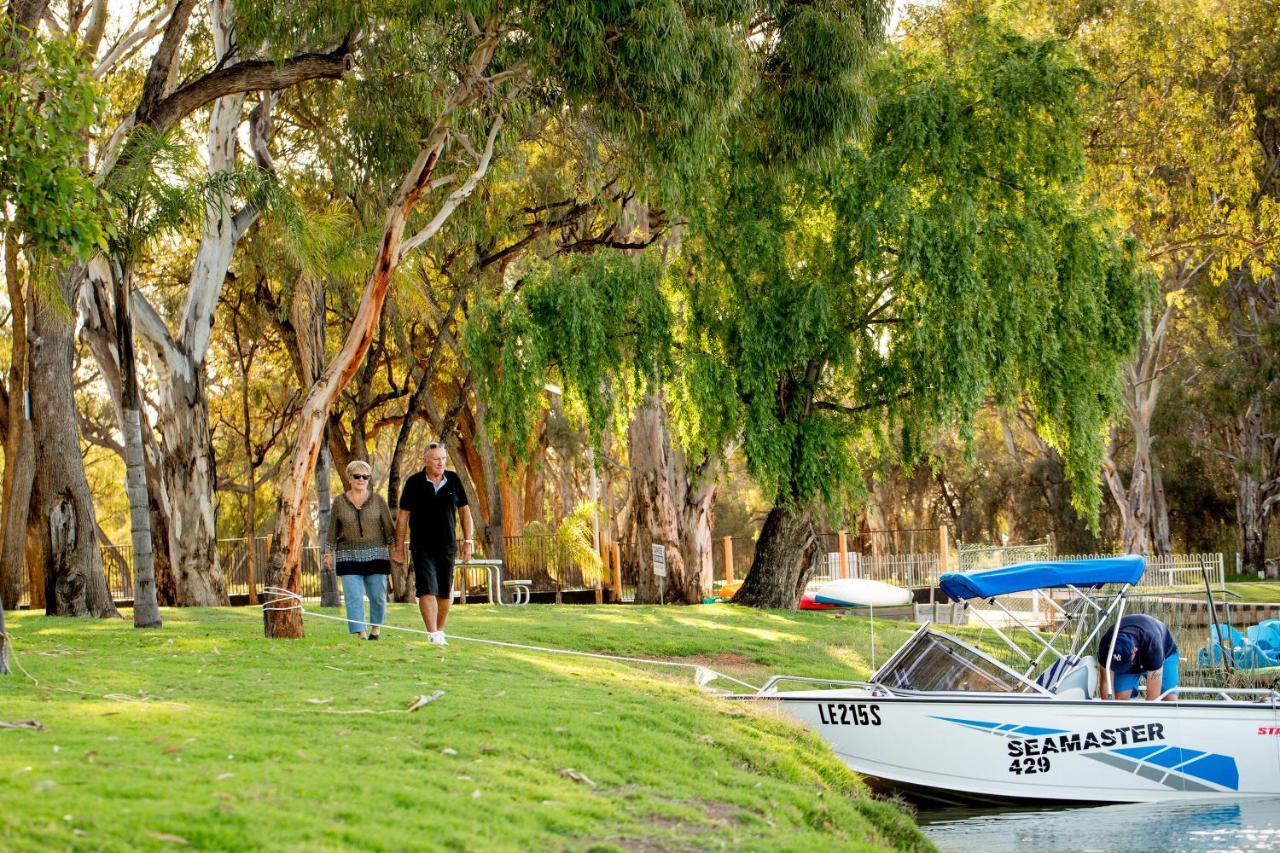 Big4 Renmark Riverfront Holiday Park Bagian luar foto