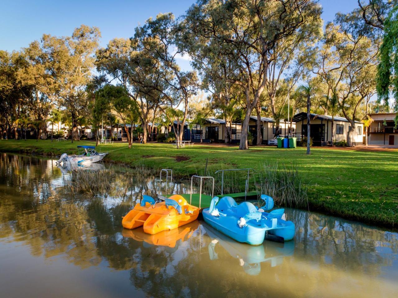Big4 Renmark Riverfront Holiday Park Bagian luar foto